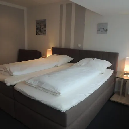 Zum Dorfkrug Hotel Molbergen