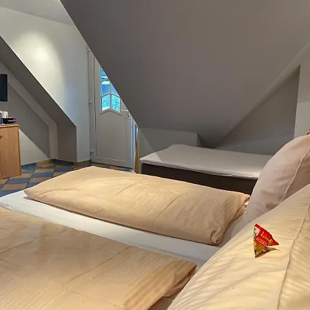 ホテル Zum Dorfkrug Molbergen